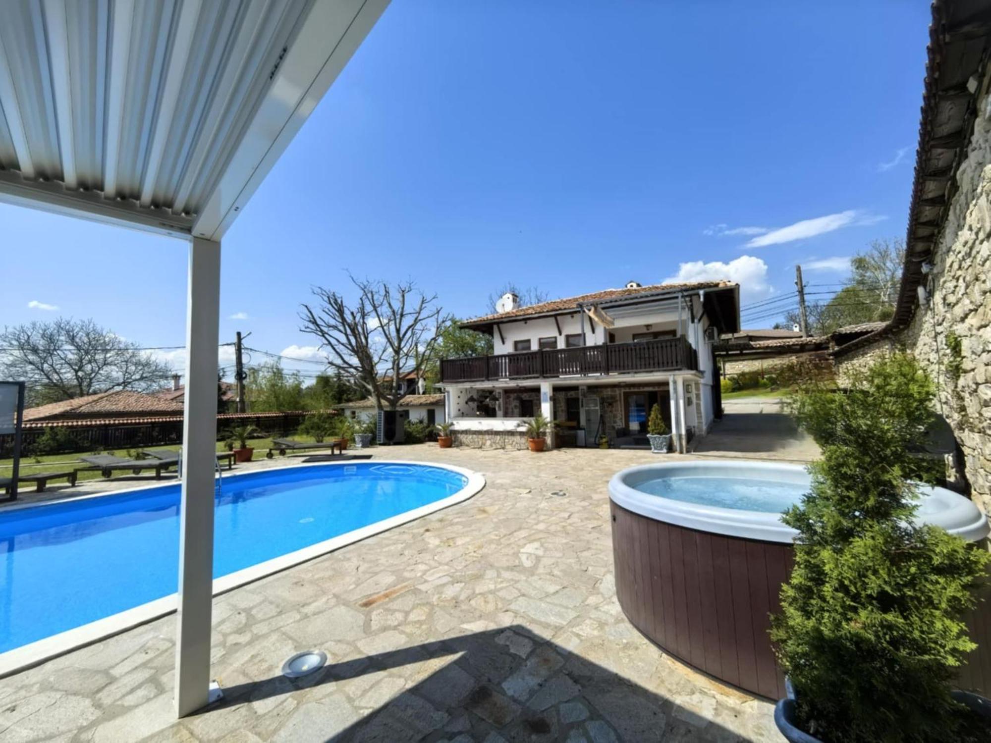 Angliiska Vila อาร์บานาซิ ภายนอก รูปภาพ